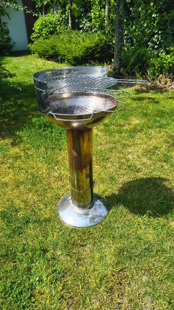 Barbecook BBQ Ø45 cm – zeer goede staat – met hoes, Tuin en Terras, Houtskoolbarbecues, Gebruikt, Ophalen