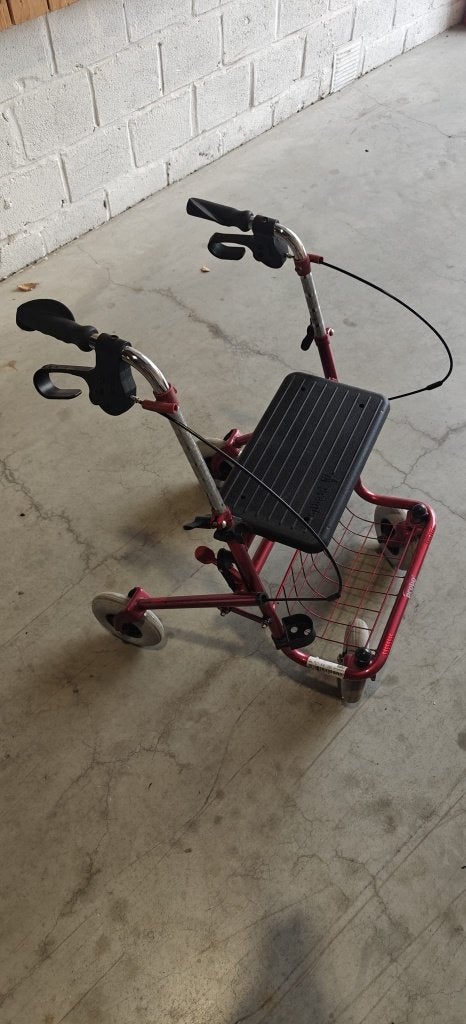 Premis Provo rollator met zitje en mand – opvouwbaar, Ophalen, Opvouwbaar, Gebruikt