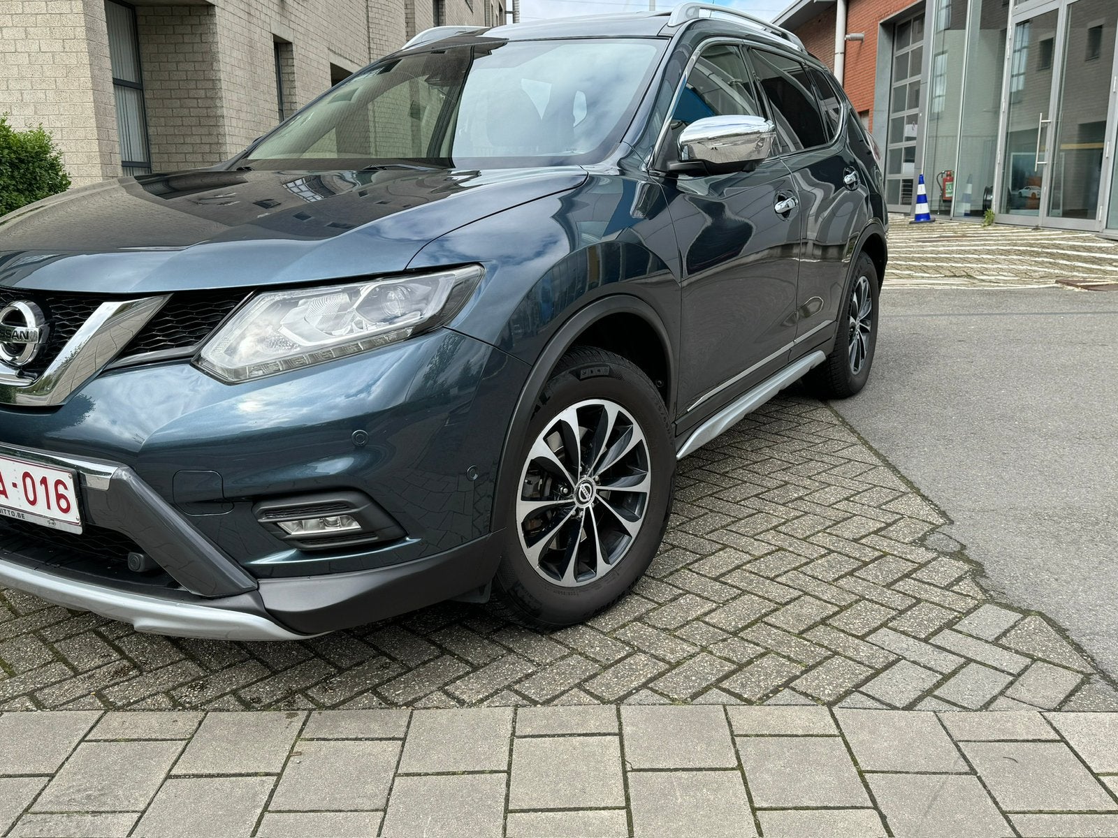 Nissan Xtril 1.6 dCiTekna 7plaats Xtronic Full Opties, Auto's, Automaat, Zwart, 7 zetels, Leder
