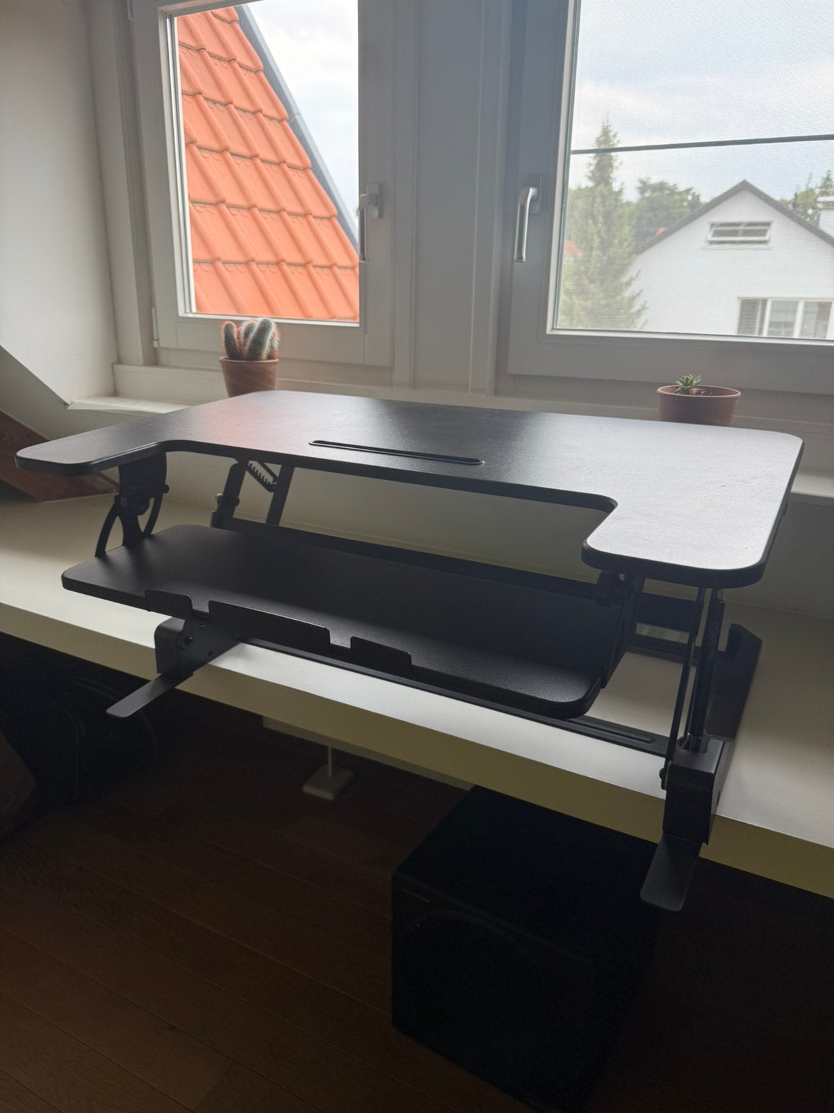 Standing desk/bureauverhoger, Ophalen, Zo goed als nieuw