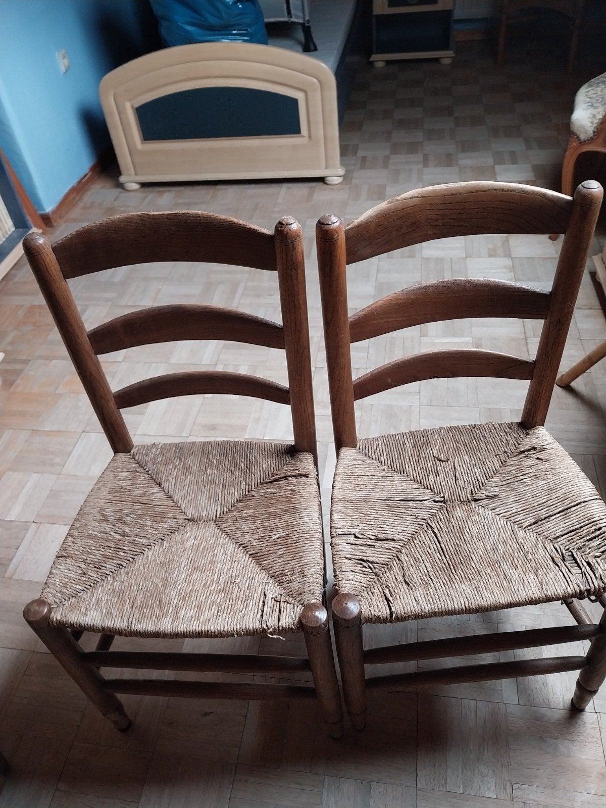 chaises d'église, Antiquités & Art, Enlèvement