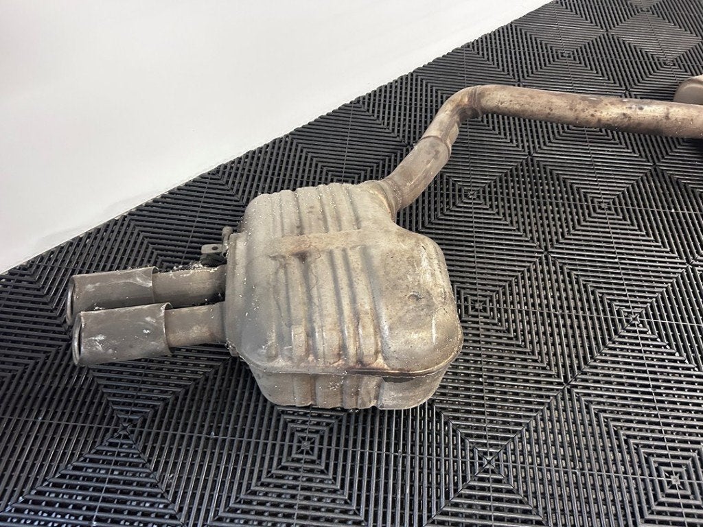 ÉCHAPPEMENT CENTRE + ARRIÈRE SILENCIEUX (|8W8253609C|8W925, Auto-Union-Straße  1,
85057  Ingolstadt, DE, Info@audi.de, Audi, Utilisé