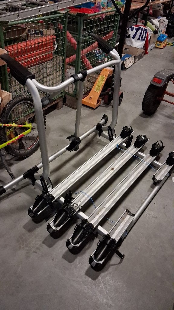 Fietsendrager vw t6 en t6.1 california, Ophalen, 3 fietsen of meer, Zo goed als nieuw, Achterklepdrager