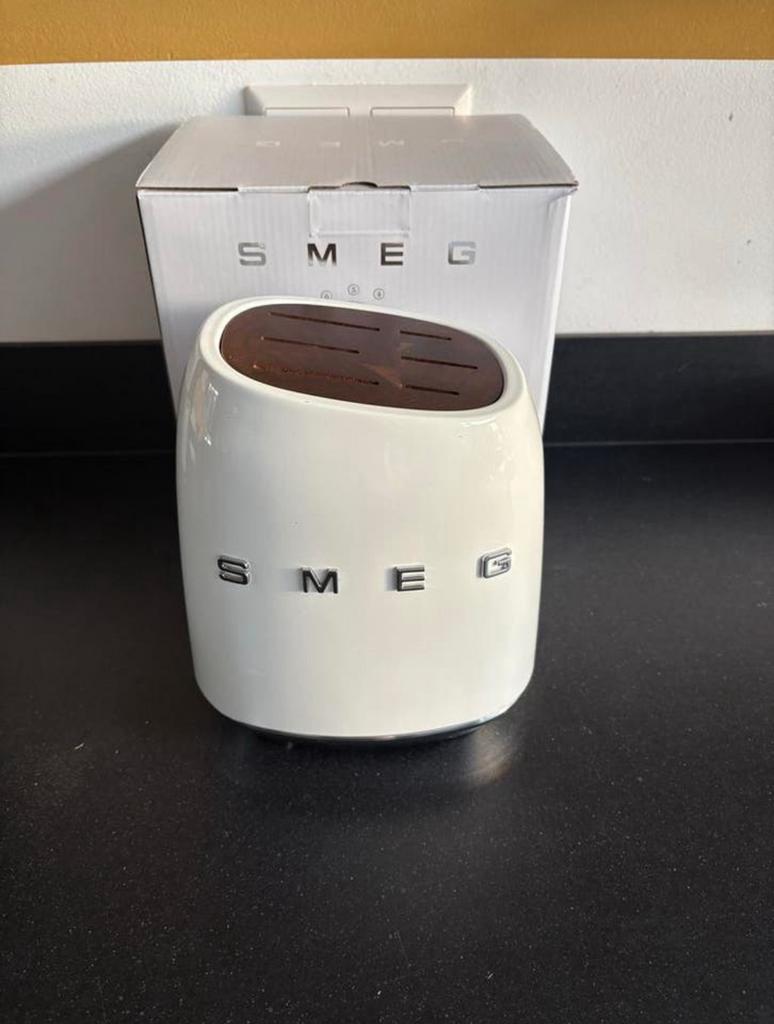 Smeg messenblok+ messenset nieuw, Enlèvement ou Envoi, Comme neuf