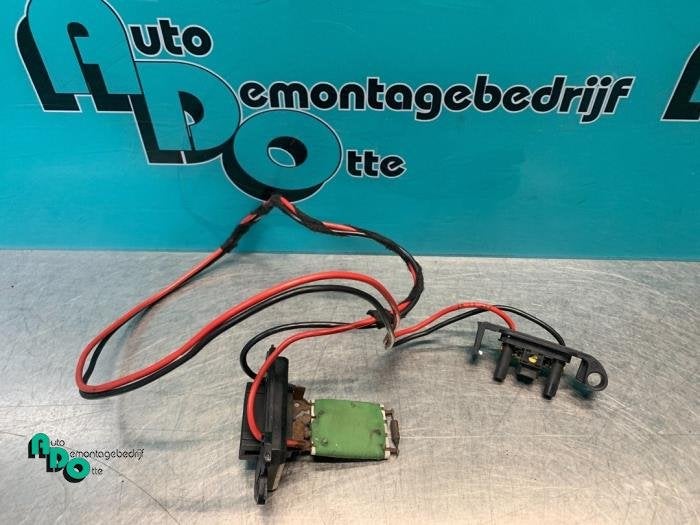 Kachel Weerstand van een Renault Clio (Clio 3 06-), Gebruikt, -, Renault, -