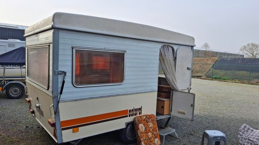Esterel plooicaravan Bj 1978 - 750kg - 3pers, Caravans en Kamperen, Caravans, Particulier, tot en met 3, Esterel, Ophalen