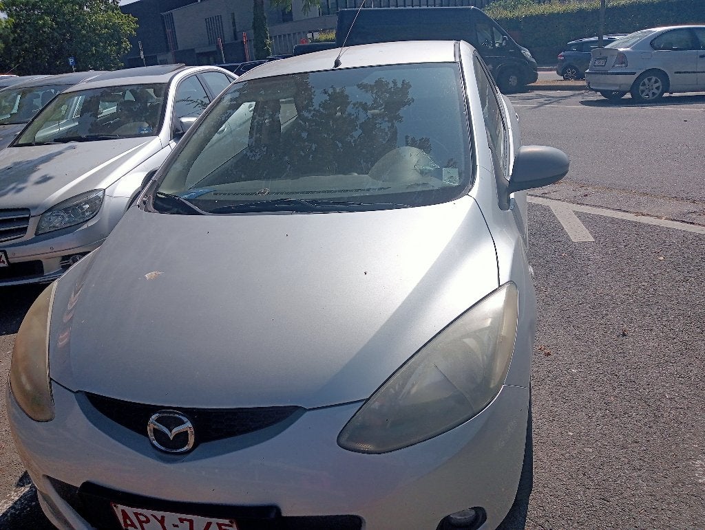 Mazda 2, Autos, Argent ou Gris, Achat, Boîte manuelle, 5 portes