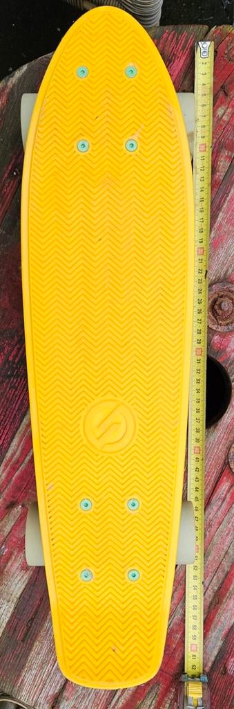 Skateboard Yamba 100 jaune vert
C'est un igname, Enlèvement ou Envoi, Skateboard