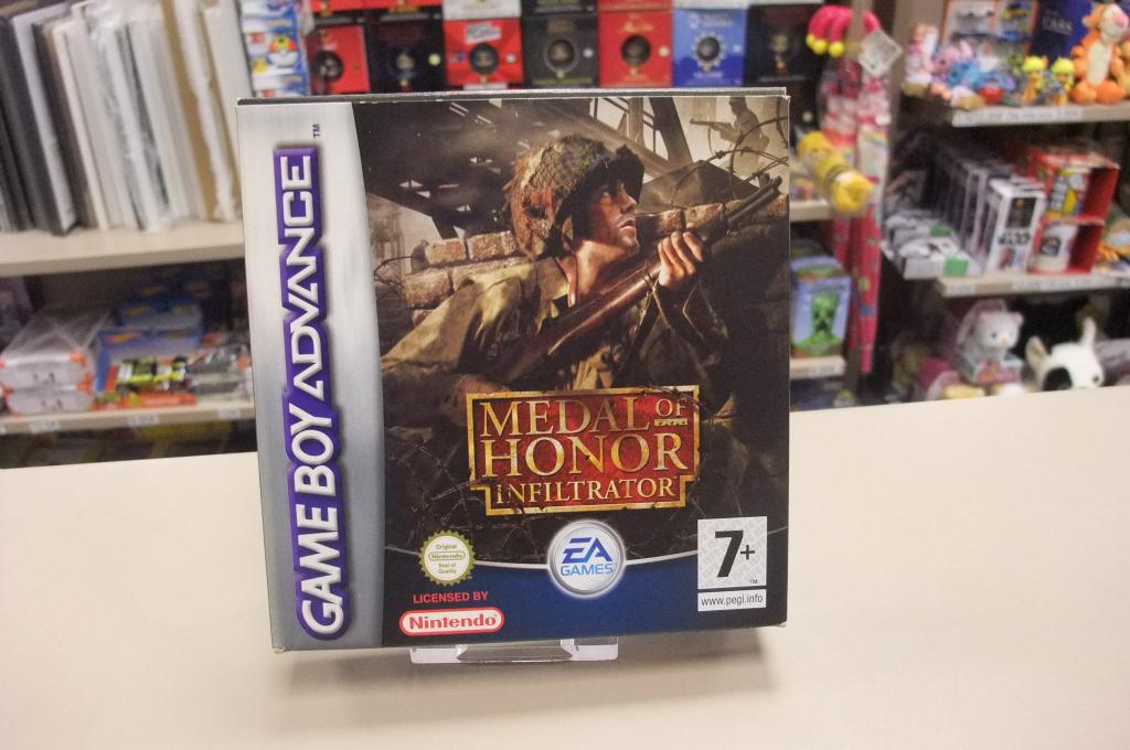 Medal of honor infiltrator (cib) ukv gba, Consoles de jeu & Jeux vidéo, Jeux | Nintendo Game Boy, Nintendo, Shooter, Enlèvement ou Envoi