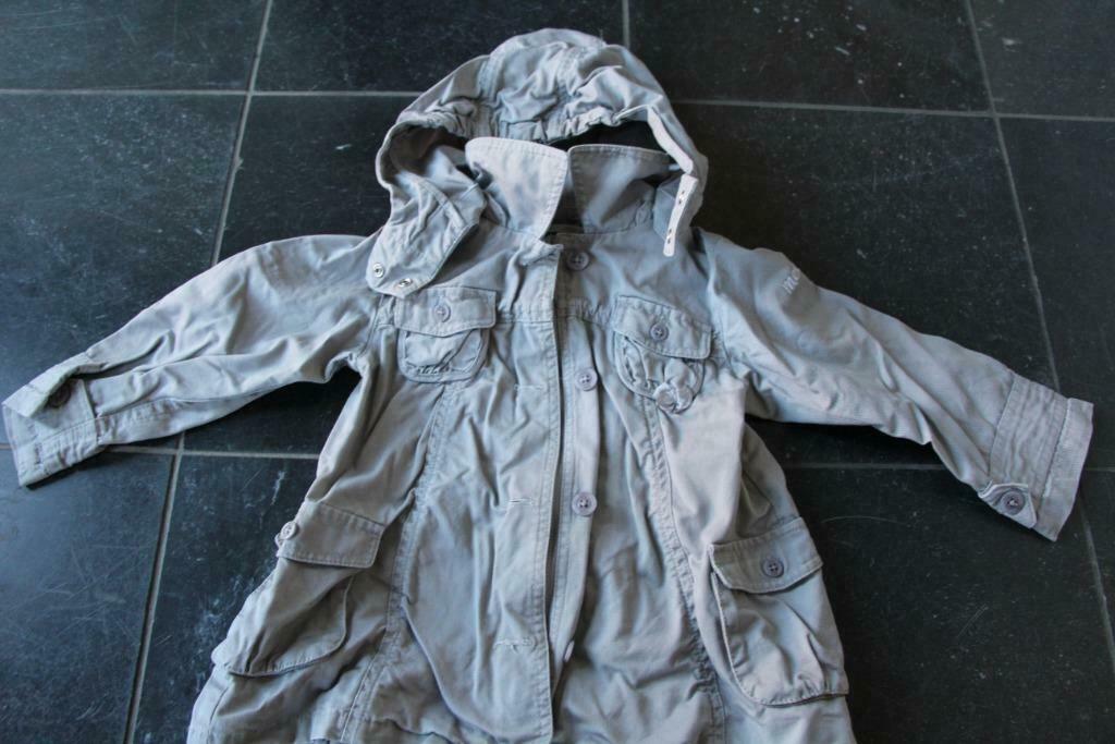 Lichtgrijs zomerjasje Mexx - mt 86, Kinderen en Baby's, Babykleding | Maat 86, Mexx, Meisje, Ophalen of Verzenden, Zo goed als nieuw