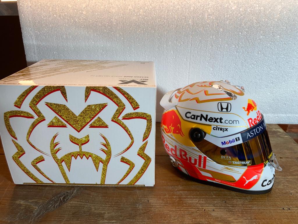 Max Verstappen 1:2 helm 2020 Fanshop Red Bull Racing RB16, Enlèvement ou Envoi, Neuf, ForTwo