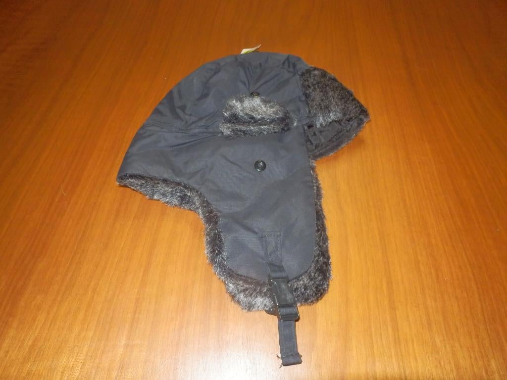 (5) -bonnet femme noir gris  - neuf -, Kleding | Dames, Ophalen of Verzenden, Nieuw, Maat 38/40 (M), Muts