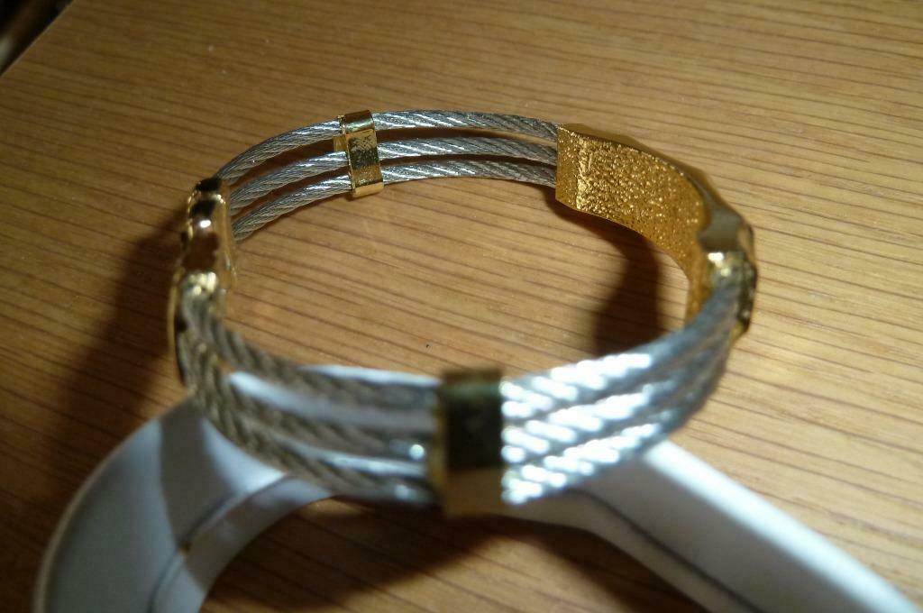 2 x Bracelets, Enlèvement ou Envoi, Comme neuf, Autres couleurs, Acier