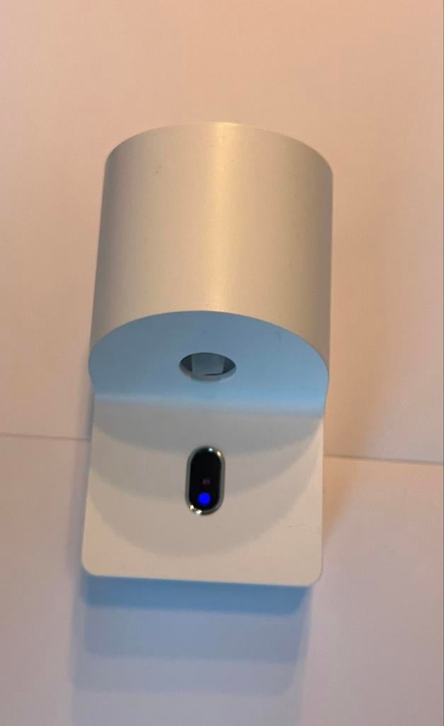 Slimme tandpasta dispenser, Elektronische apparatuur, Ophalen, Zo goed als nieuw