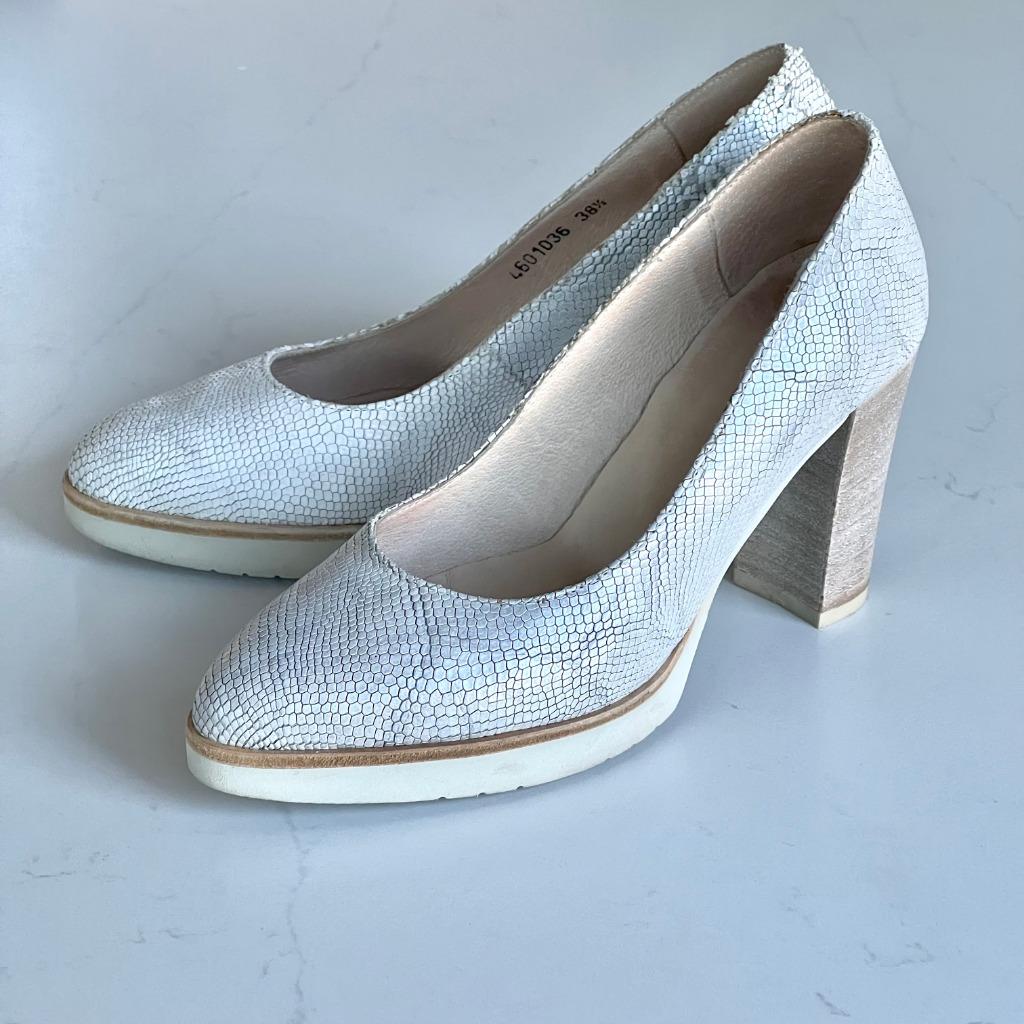 mt 38,5 pumps Via Vai leer, Via Vai, Enlèvement ou Envoi, Escarpins, Comme neuf