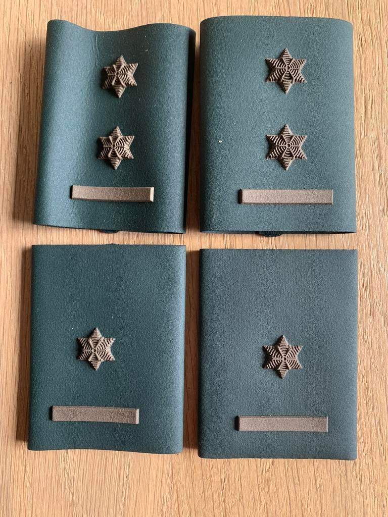 Graden majoor - LT kolonel enkelzijdig ( paar ), Verzamelen, Verzenden