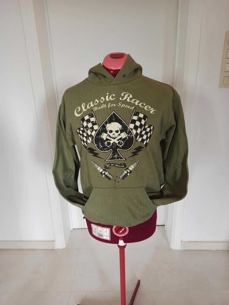 Hoodie met schedelpatroon. De vrucht van het weefgetouw. 5., Fruit of the Loom, Ophalen of Verzenden, Zo goed als nieuw, Maat 36 (S)