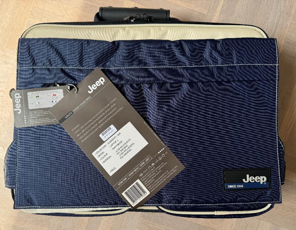 Laptop tas Jeep, Computers en Software, Ophalen, Nieuw, Schoudertas