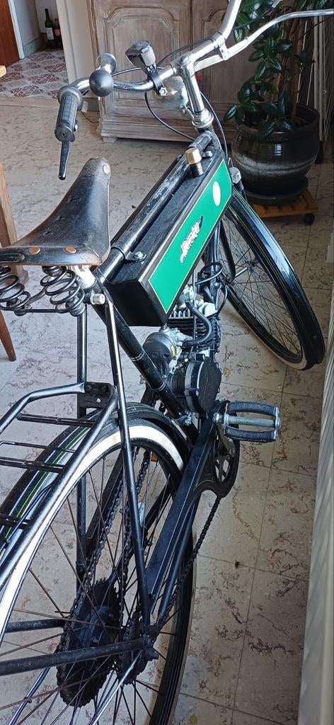 STEYR Waffenrad snorfiets van 1972 met papieren, Fietsen en Brommers, Ophalen
