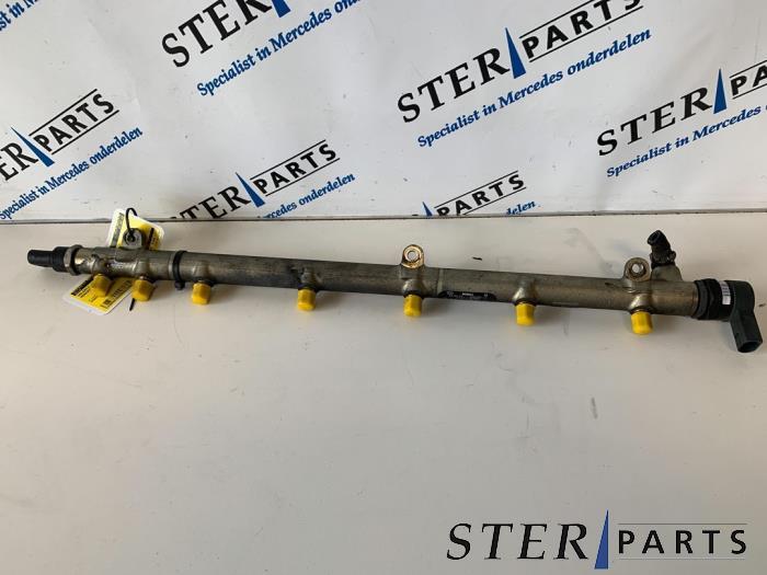 Système d'injection d'un Mercedes E-Klasse, Enlèvement ou Envoi, 3 mois de garantie, Utilisé, Mercedes-Benz
