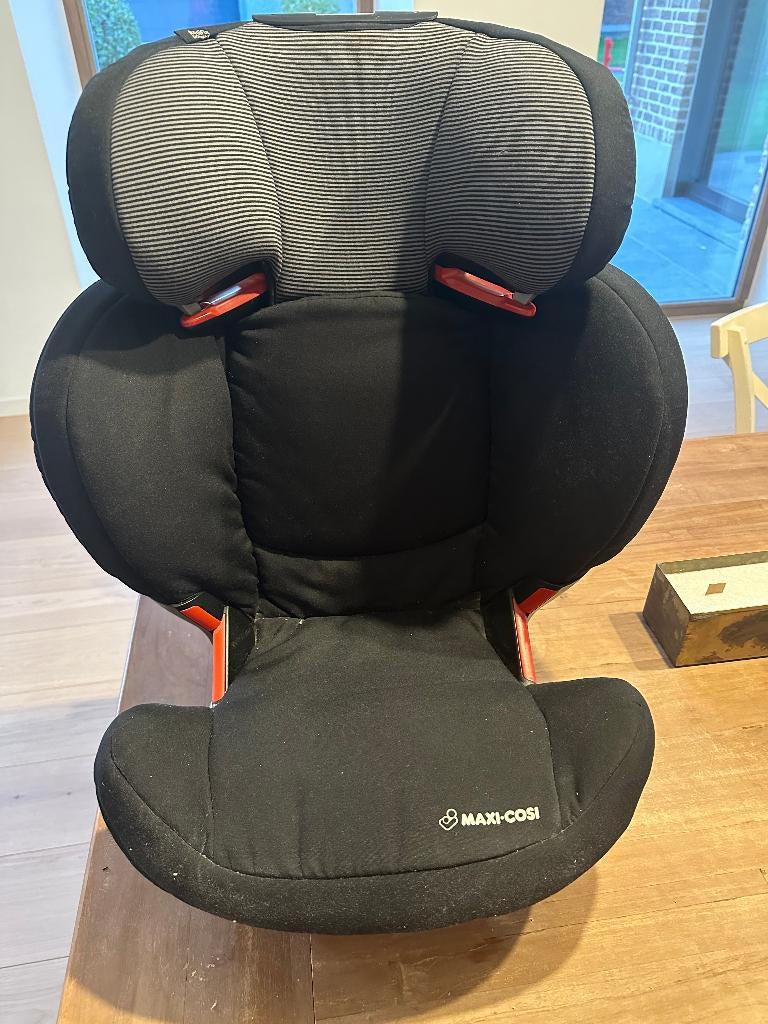 Maxi cosi Rodifix Black, Ophalen, Gebruikt, 15 t/m 36 kg, Verstelbare rugleuning