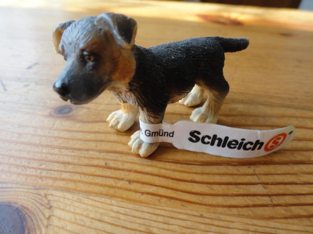 Statue neuve chiot berger allemand SCHLEICH hauteur 4 cm, Enlèvement ou Envoi, Neuf, Chien ou Chat, Statue ou Figurine