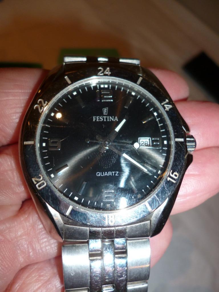 Montre FESTINA homme modèle déposé collection F16278, Enlèvement