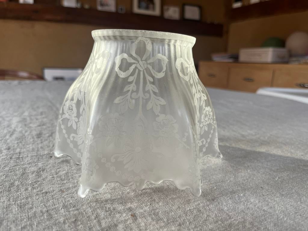 Petit abat-jour en verre, Enlèvement, Comme neuf, Autres formes