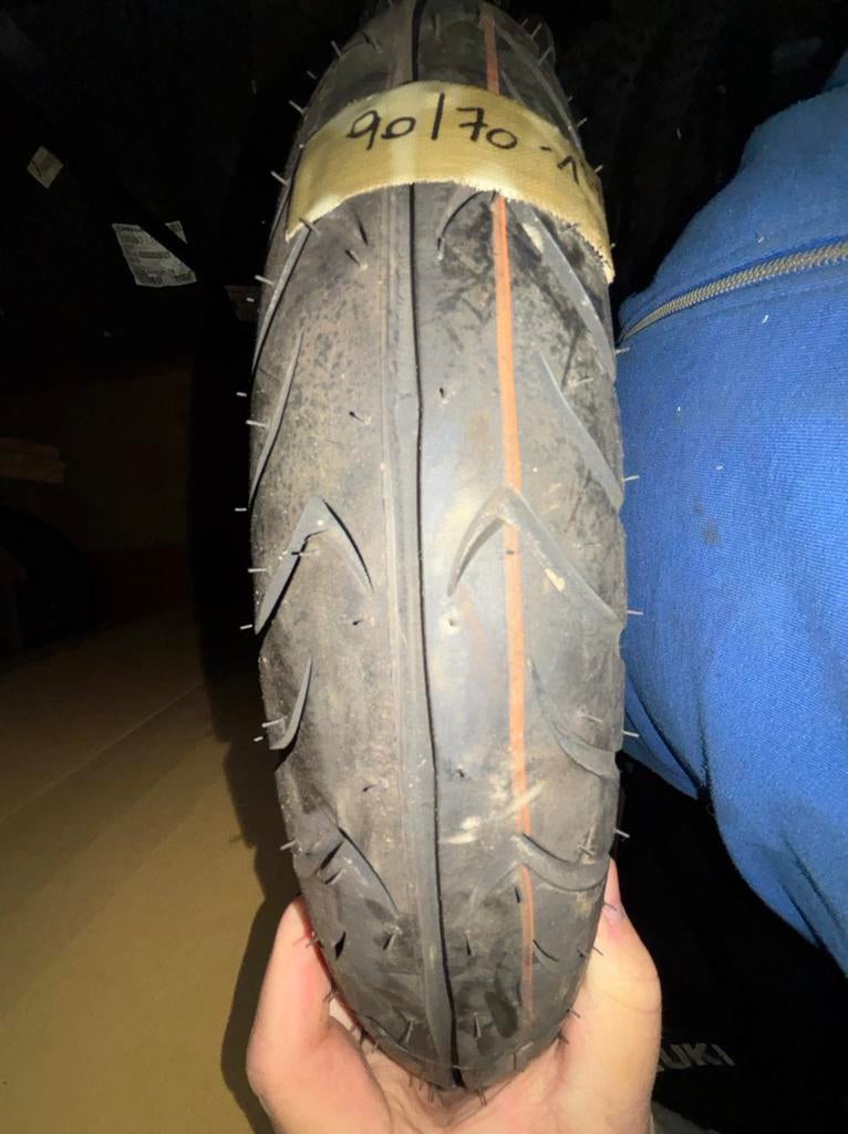 SAVA scooterband 90/70x14 MC26 Capri, Fietsen en Brommers, Ophalen of Verzenden, Nieuw, Honda