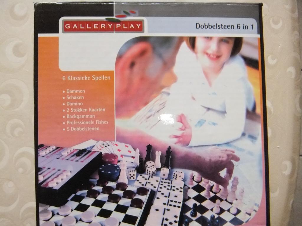 spellendoos, Ophalen of Verzenden, Zo goed als nieuw