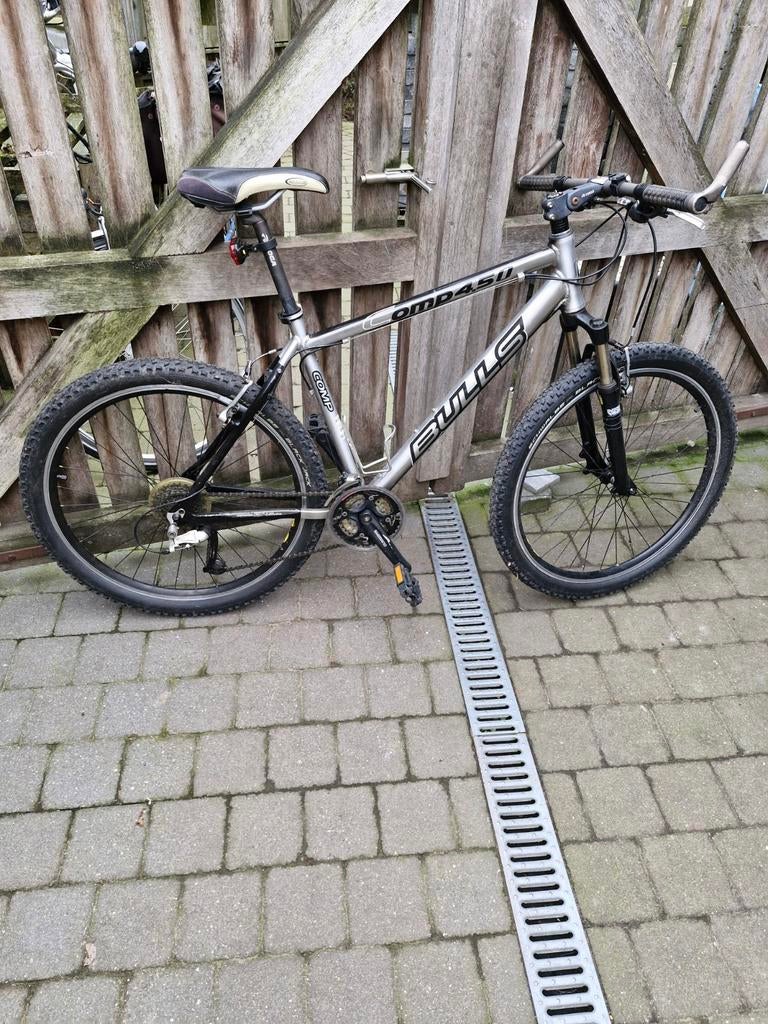 MTB alukader merk BULLS, Ophalen, Zo goed als nieuw