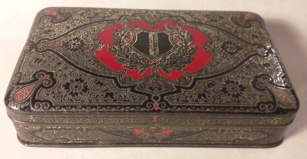 jolie ancienne boite en tôle, Collections, Boîte en métal, Enlèvement ou Envoi