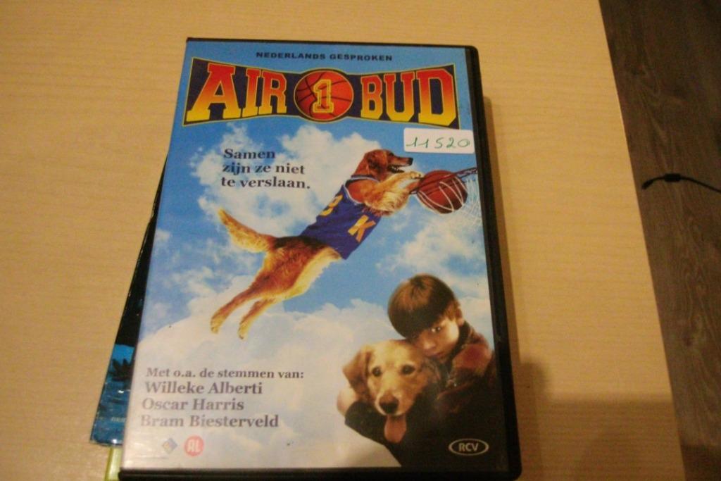 air 1 bud, Cd's en Dvd's, Ophalen of Verzenden
