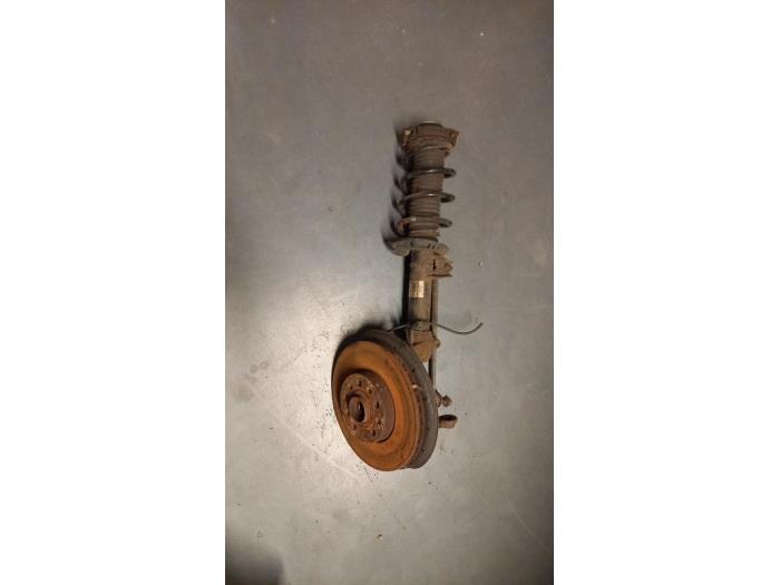 Barre amortisseur avant gauche d'un Audi A3, -, 3 mois de garantie, Audi, Utilisé