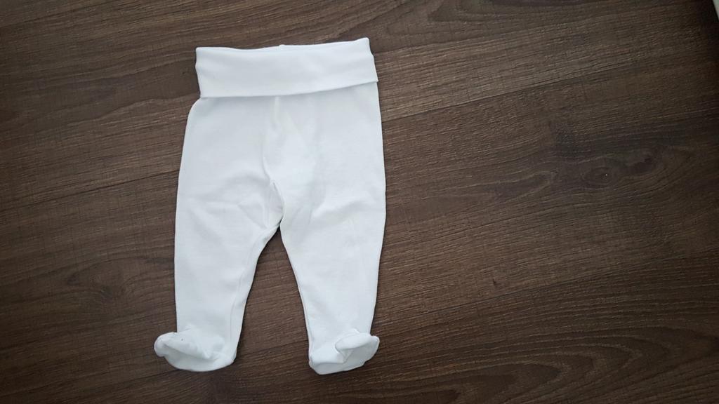 Wit leggingbroekje met " Absorba" maat 62, Ophalen of Verzenden