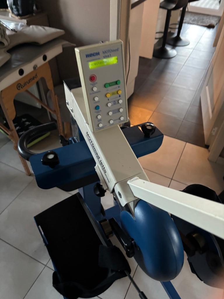 Motomed viva 1 letto  benen met kuitschalen full option in, Ophalen of Verzenden, Zo goed als nieuw