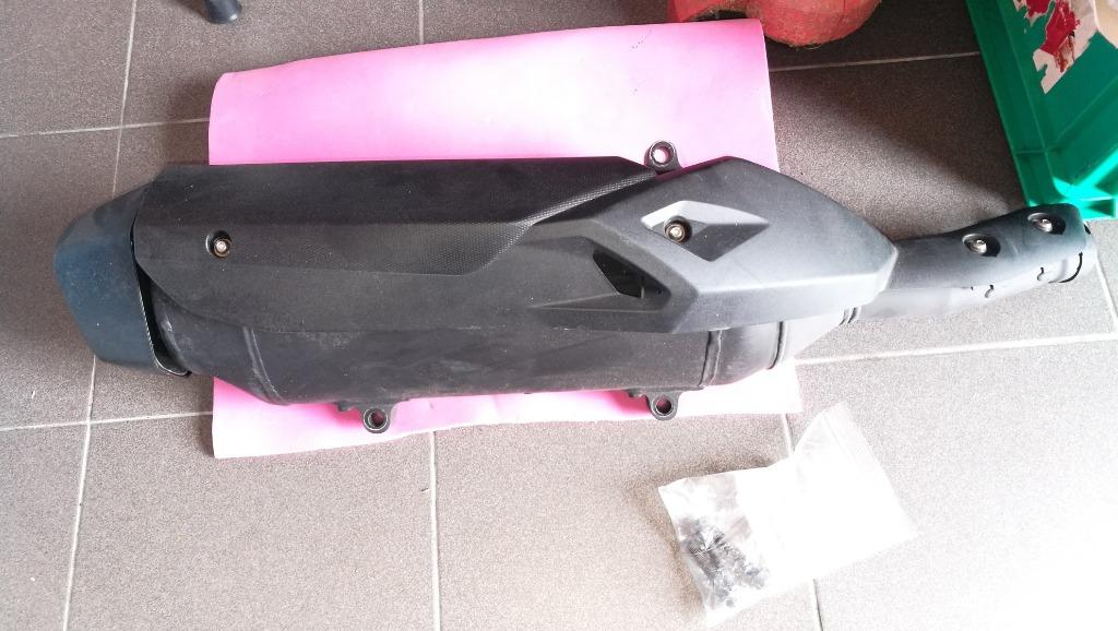 Uitlaat demper voor Yamaha Xmax 400, Ophalen, Gebruikt