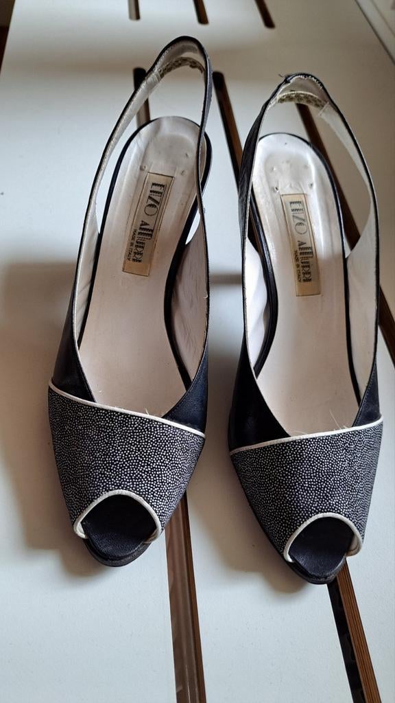 Vintage peeptoe, pump, Kleding | Dames, Ophalen of Verzenden, Zo goed als nieuw