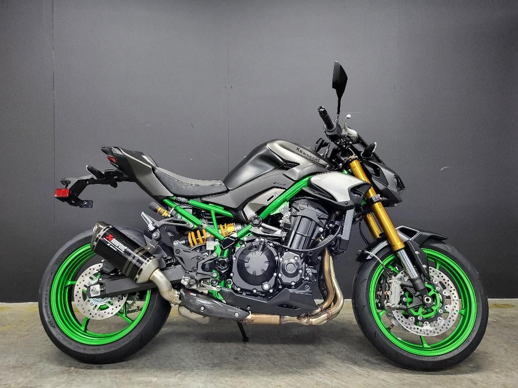 2026 Kawasaki Z 900 SE Performance (4j garantie, ..), Motoren, 4 cilinders, Motorrijbewijs A, Bedrijf, 900 cc