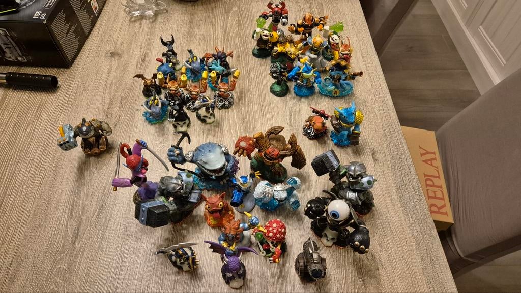 Skylanders Giants, Spyro, Swap Force, Trap Team, Supercharge, Enlèvement ou Envoi, Utilisé, À partir de 3 ans