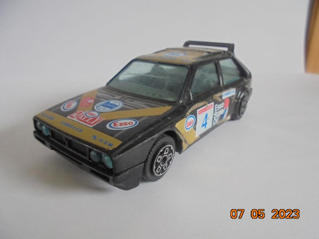LANCIA DELTA S4 BURAGO, Hobby & Loisirs créatifs, Voitures miniatures | 1:43, Enlèvement ou Envoi, Utilisé, Voiture, Autres marques