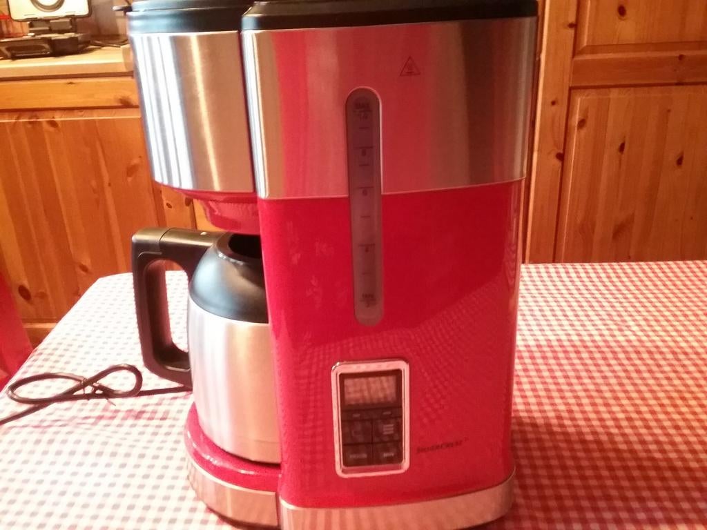 Machine à café rouge
Minuteur 24 h, Electroménager, Enlèvement ou Envoi