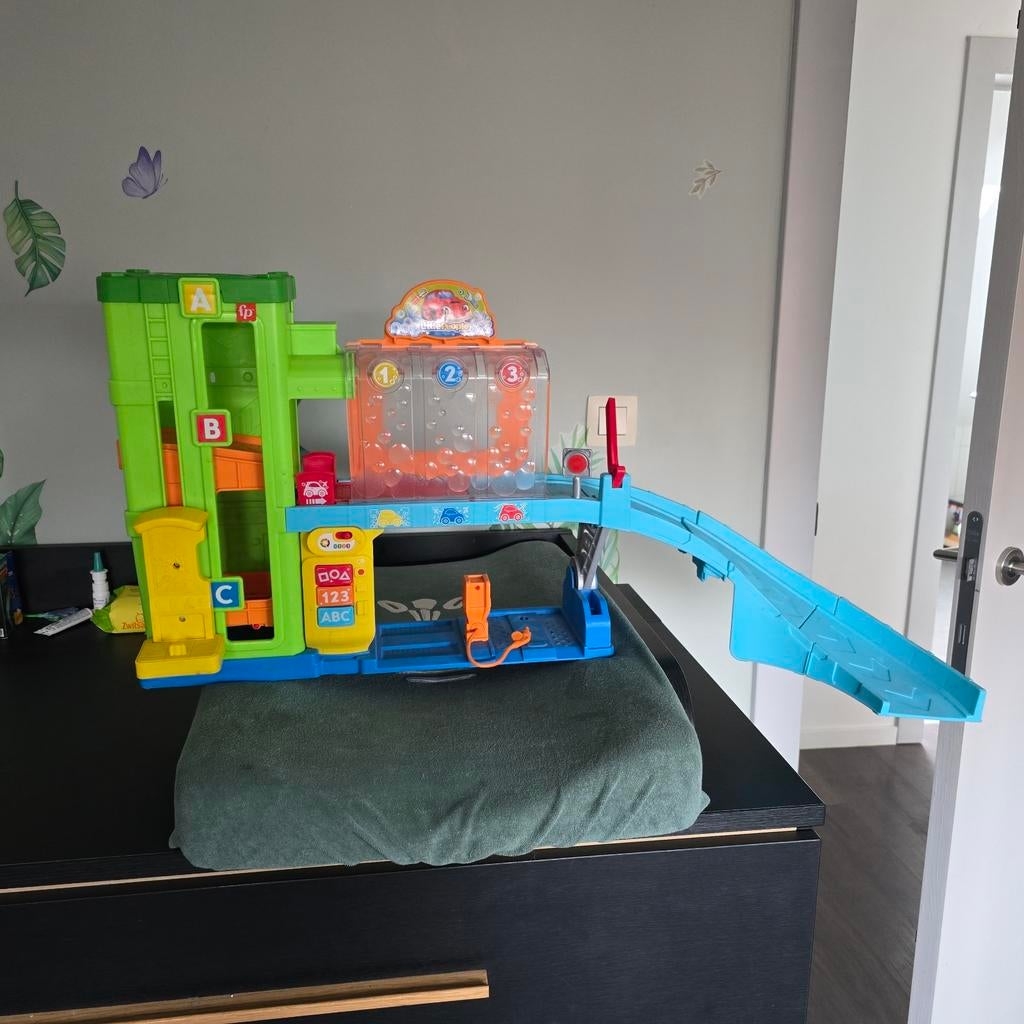 Little people carwash (met auto!), Kinderen en Baby's, Ophalen