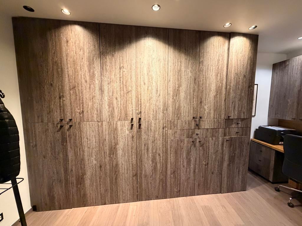mooi design kledingkast, Ophalen, Zo goed als nieuw