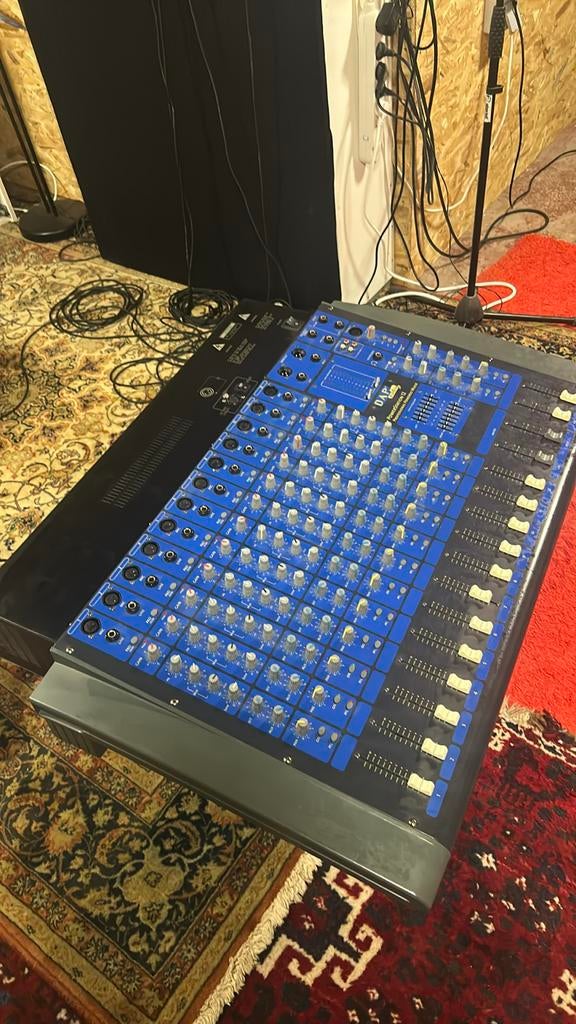 DAP Audio powerstation 12, Muziek en Instrumenten, Ophalen, Gebruikt, 10 tot 20 kanalen, Microfooningang