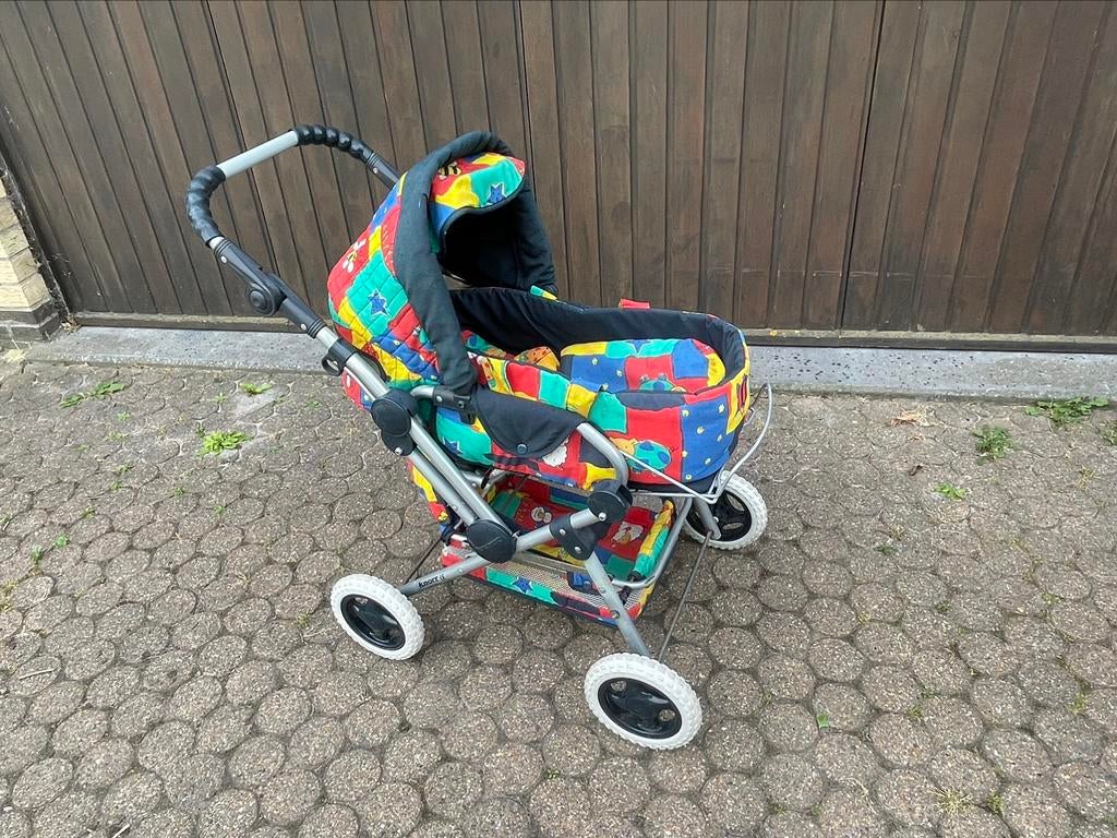 Kinderwagen poppen, Kinderen en Baby's, Speelgoed | Poppen, Ophalen of Verzenden, Zo goed als nieuw
