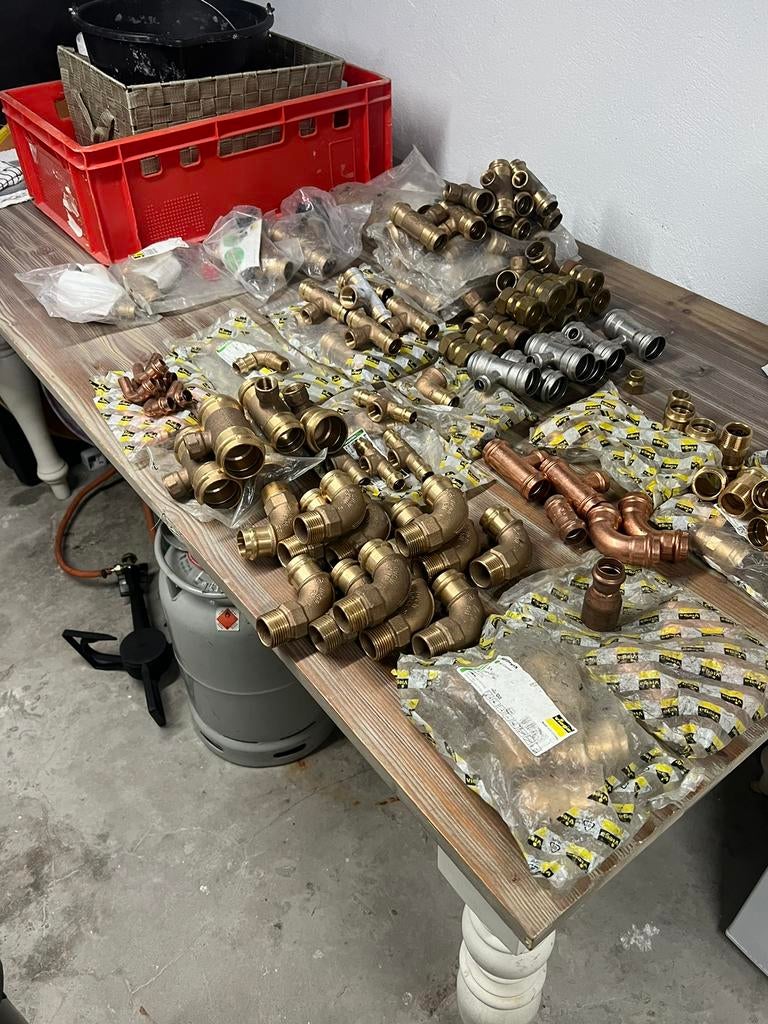 Lot Viega Gas Perskoppelingen 15,22,28,35 en 42. RUILEN EVT, Ophalen, Nieuw, Koper, Overige typen
