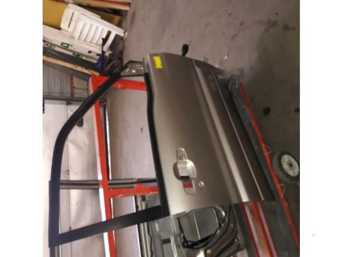 Portière 4portes avant droite d'un Suzuki Grand Vitara (ZA4, Enlèvement ou Envoi, 3 mois de garantie, Utilisé, Porte