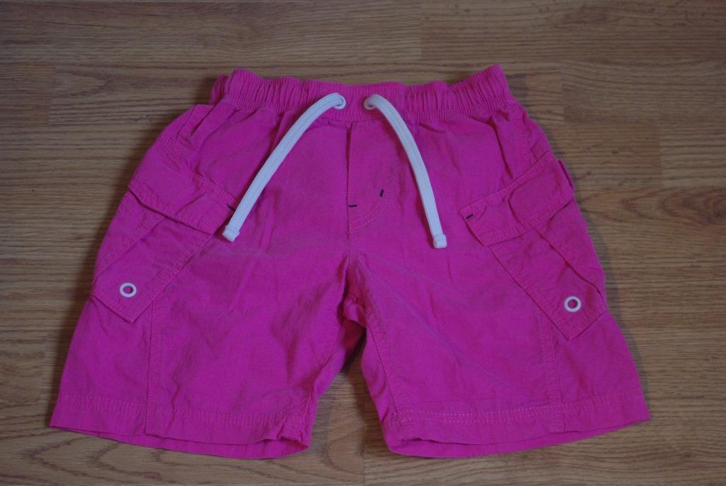 H&M roze korte broek 104 cm, Kinderen en Baby's, Kinderkleding | Maat 104, Broek, Gebruikt, Meisje, H&M