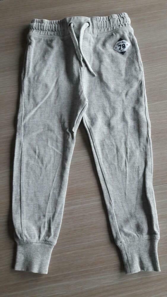 Sportbroek h&m maat 110, Garçon, Enlèvement ou Envoi, H&M, Utilisé